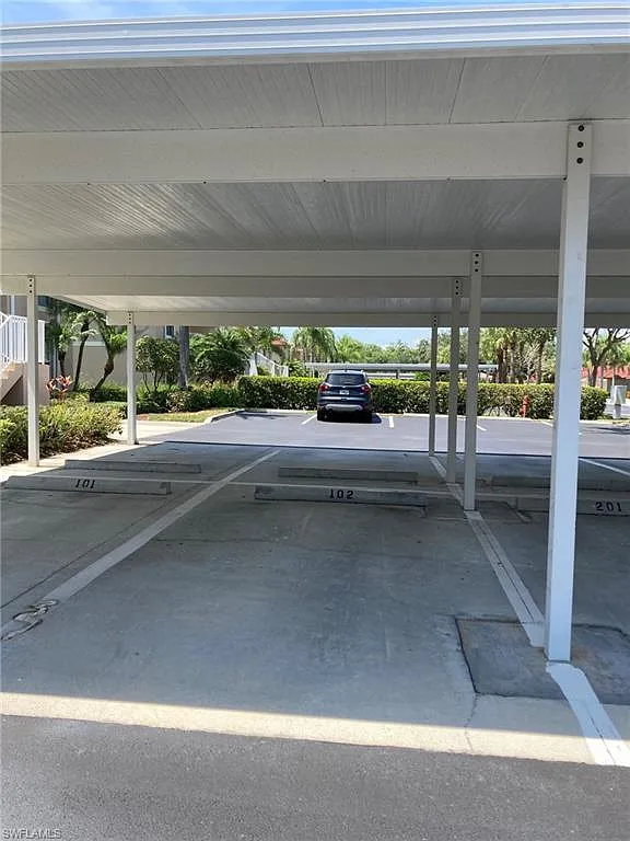 2 bed, 2.0 bath, 1232 sqft, $1,800 — Photo 2
