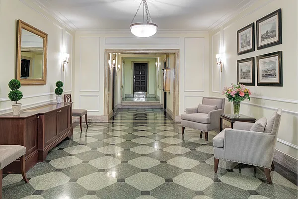 Sold by Stribling | media 17