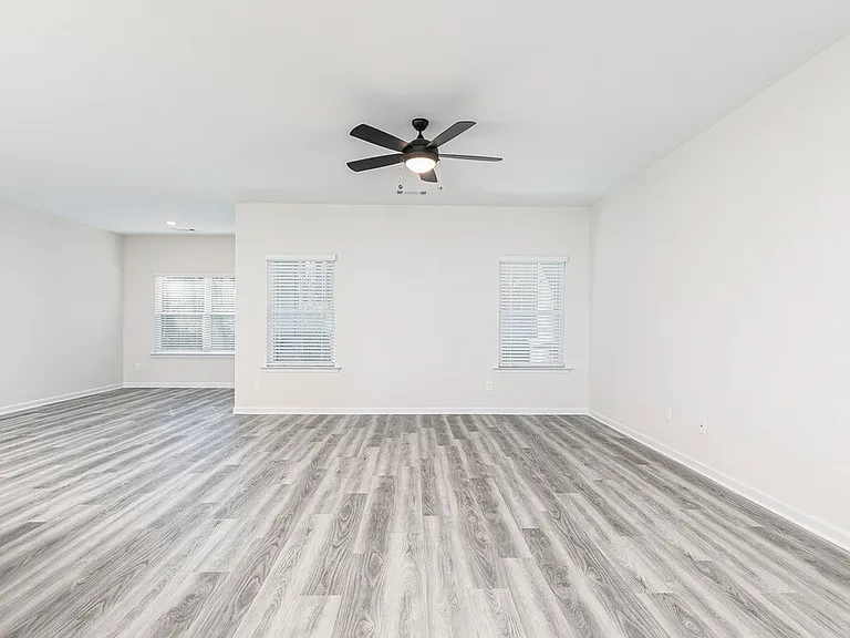 220 Sunfish Cir — Photo 8