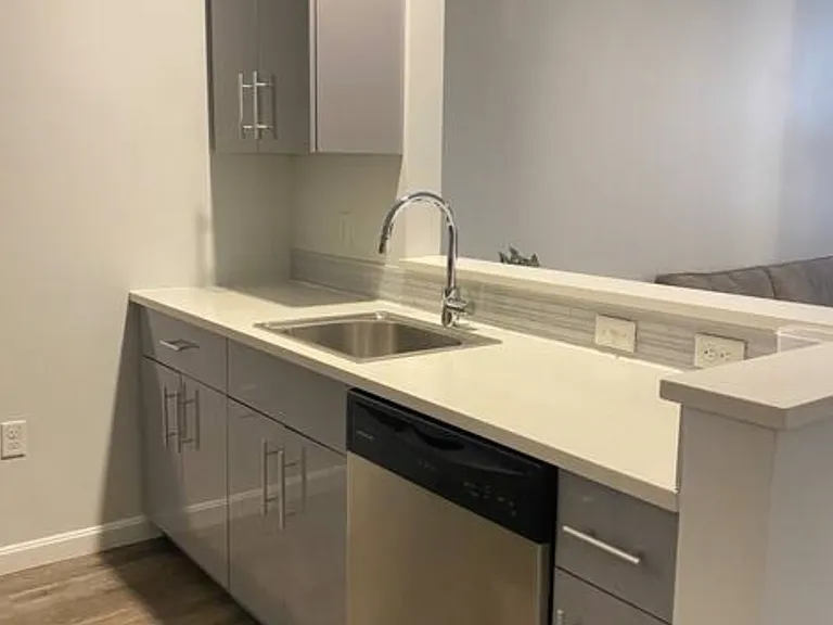 1505-1507 Commonwealth Ave #303A — Photo 2