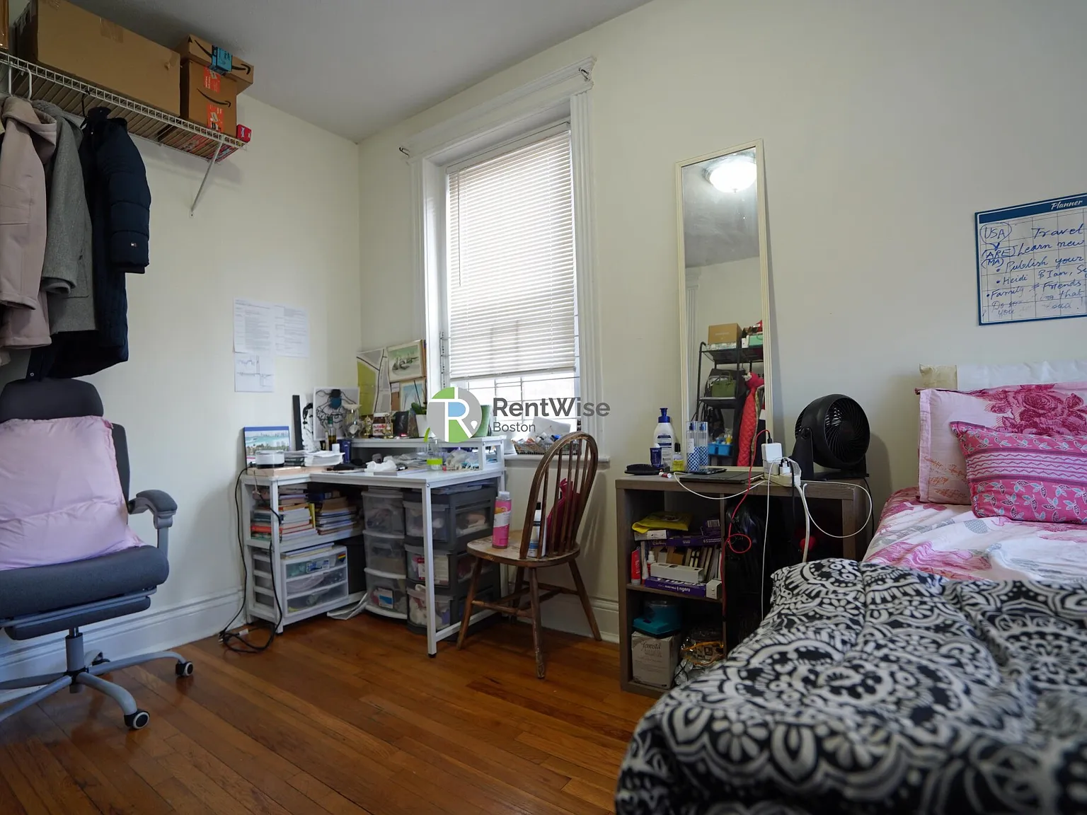 2 bed, 1.0 bath, $2,550 — Photo 2