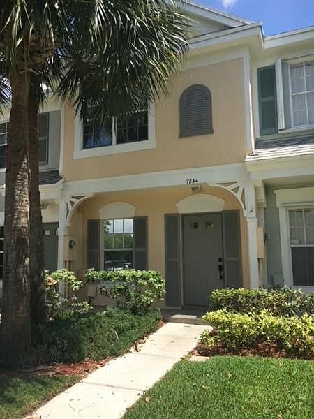 1st image of 7854 Dixie Beach Cir