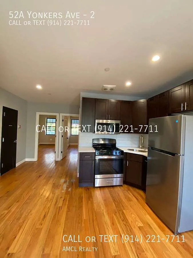 Building Photo - 52A Yonkers Ave #2