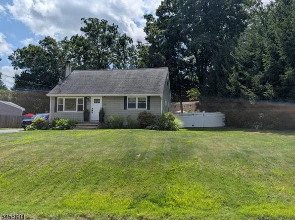 34 Mckinley Pl, West Milford Twp., NJ 07480