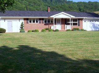 7111 Us Highway 221 N, Crumpler, NC 28617