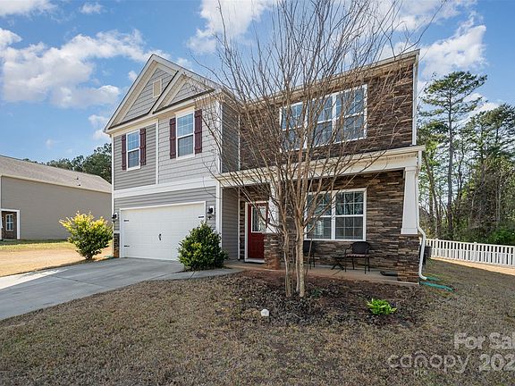 3rd image of 428 Wheat Field Dr