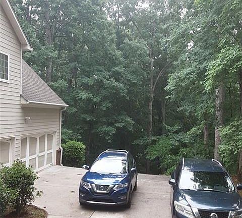 5th image of 2532 Lois Ct