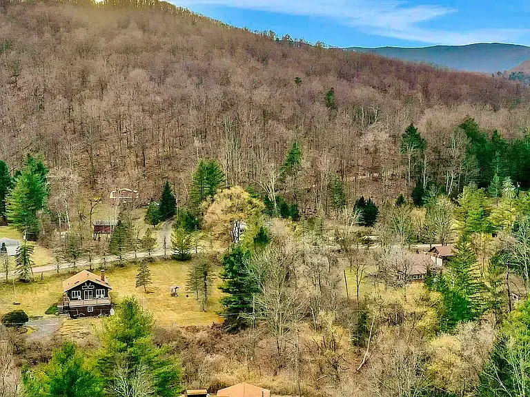 Bird's eye view of Grandview Cabin in Woodland Valley in the early spring.