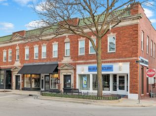 19 E 1st St #C, Hinsdale, IL