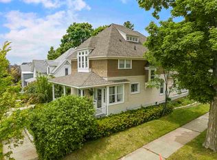 523 State St, Petoskey, MI 49770