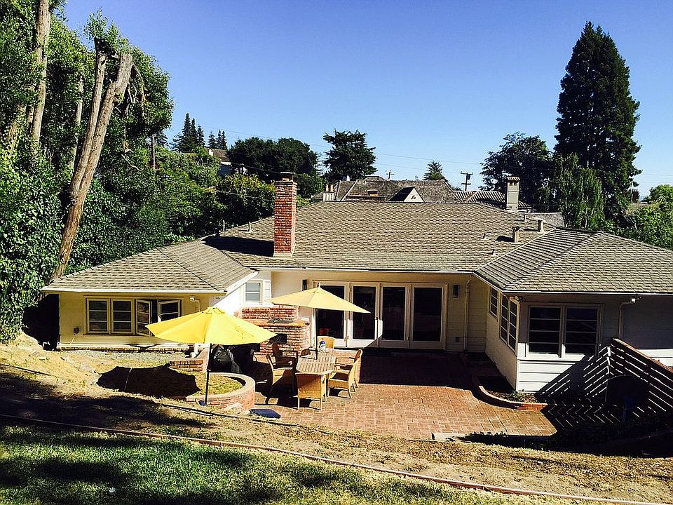 2nd image of 61 Sharon Ave