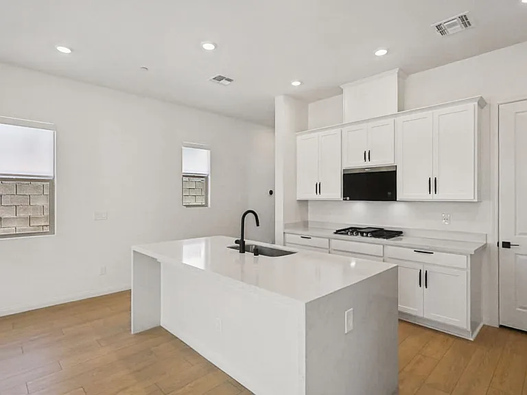 1611 Pacific Baza St — Photo 7