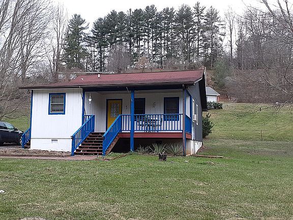 2nd image of 82 Welch Farm Rd