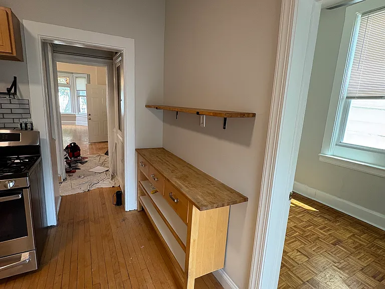 1113 W Wellington Ave #1 — Photo 8