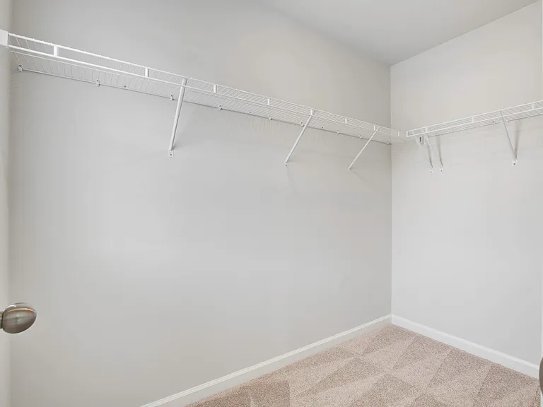 105 Pine Gate Dr — Photo 3