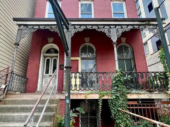 307 W Grace St, Richmond, VA