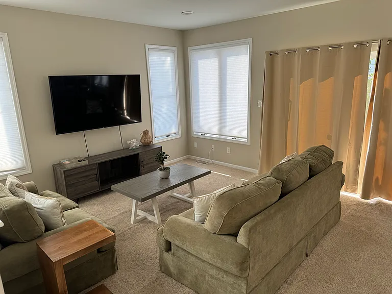 21 Bayside Ct — Photo 36