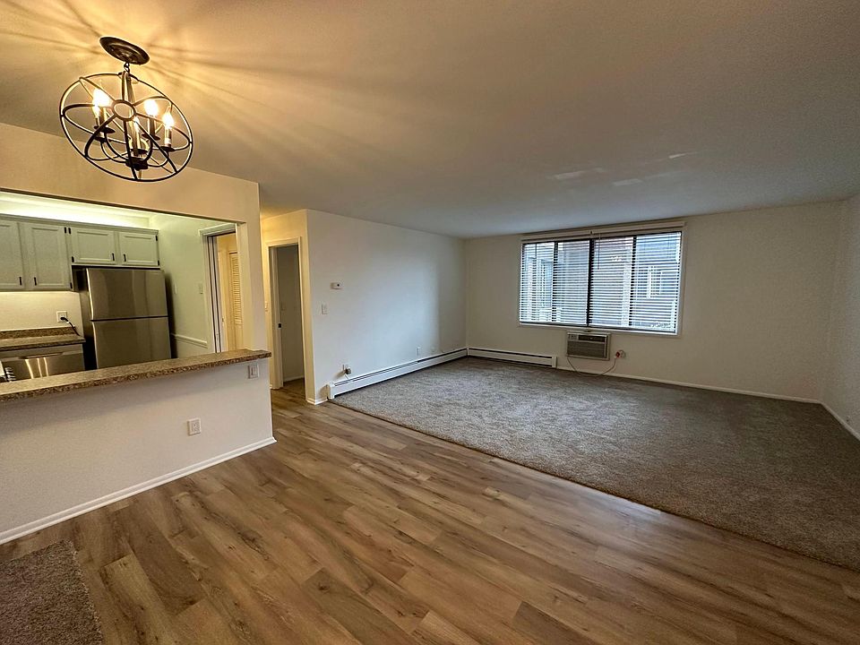 1st image of 2025 E Greenwich Ave Unit 204