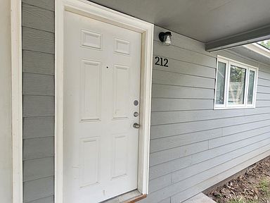 210 10th St #B, Ogden, KS 66517 | Zillow