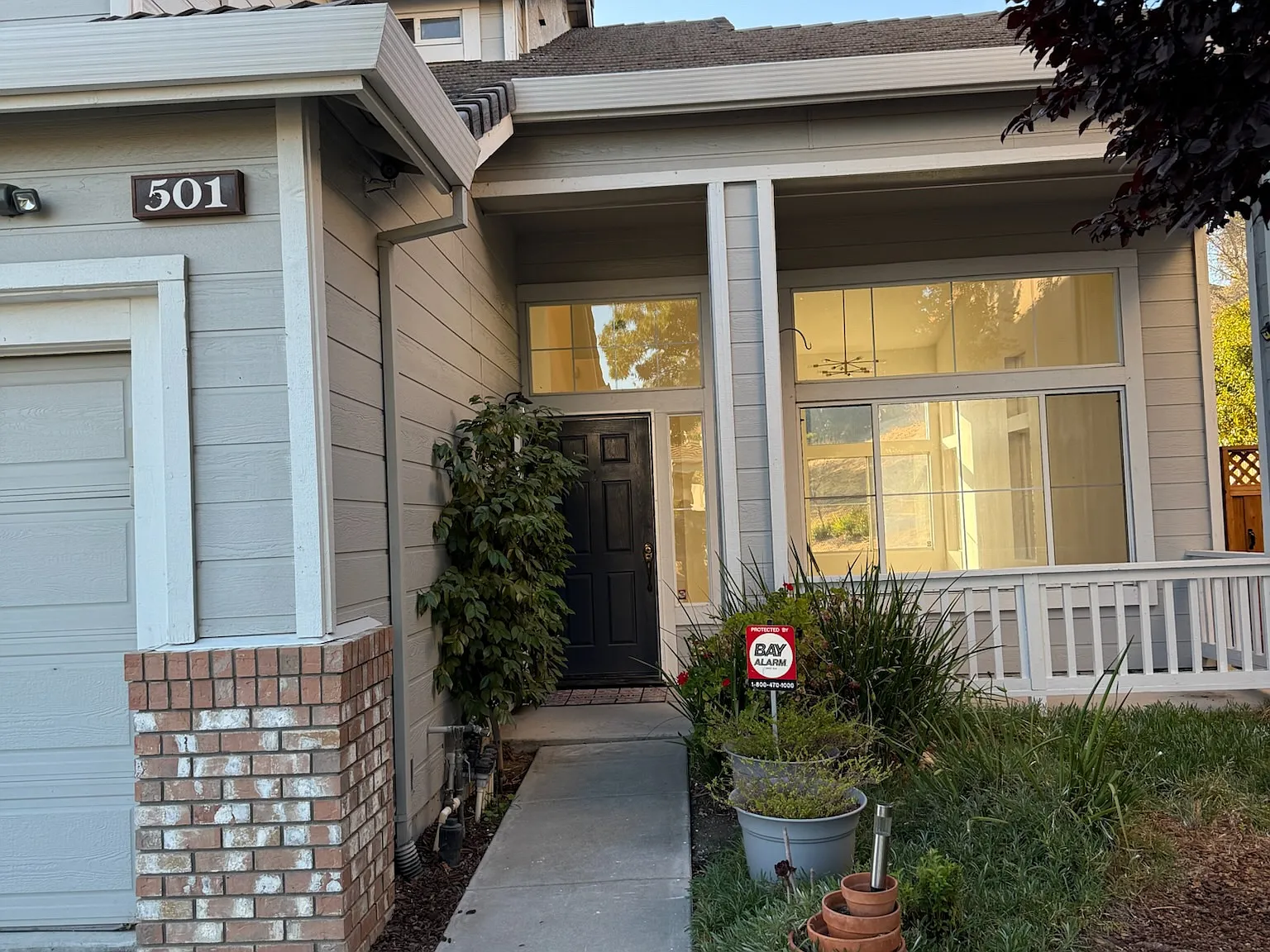 501 Black Oak Ct — Photo 2