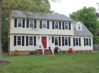 10224 Salem Oaks Dr, North Chesterfield, VA 23237