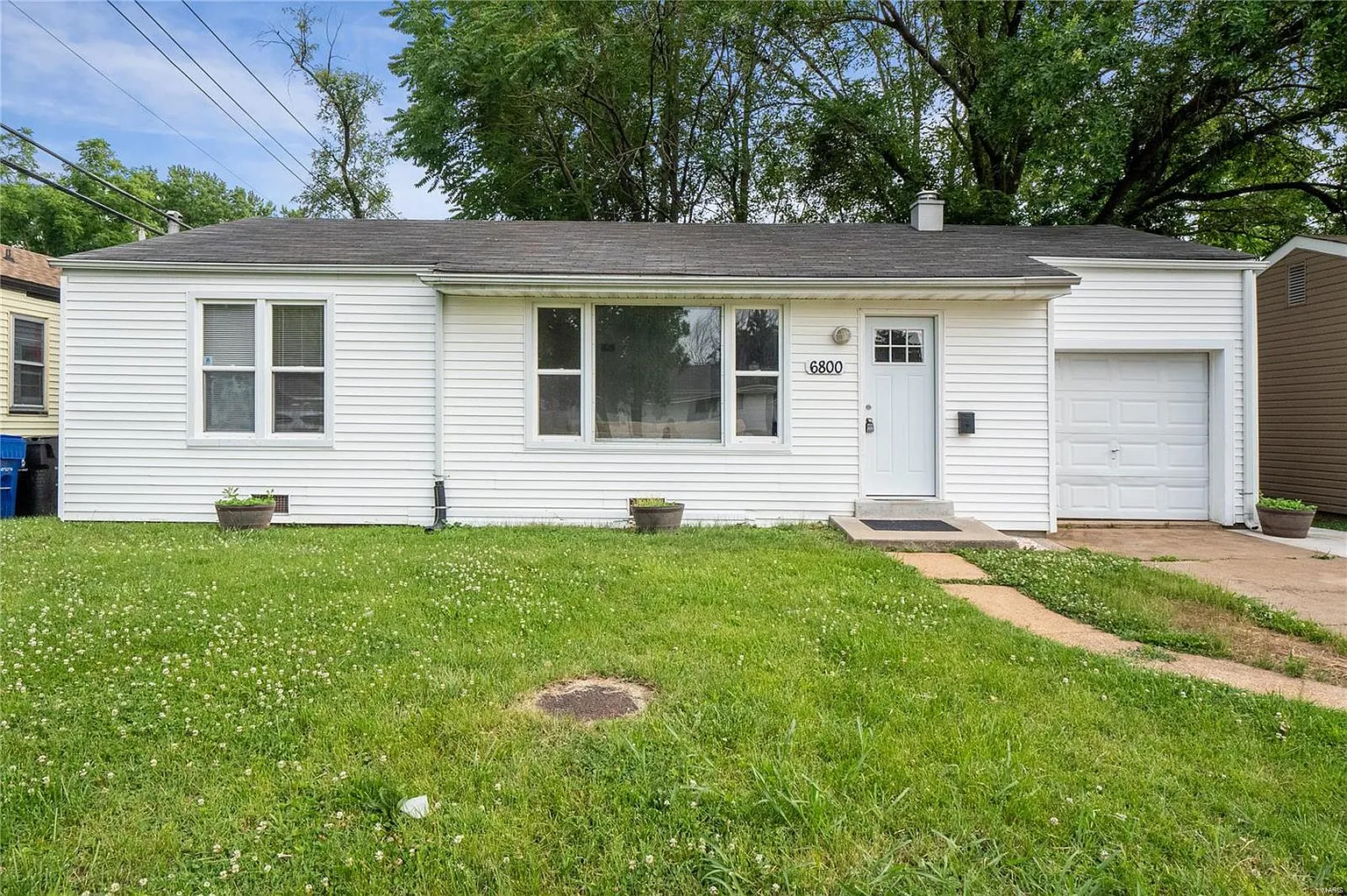 6800 Vernon Ave photo 1