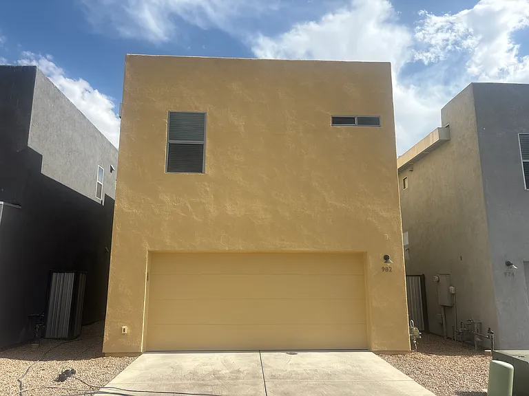 982 E Park Modern Dr — Photo 34
