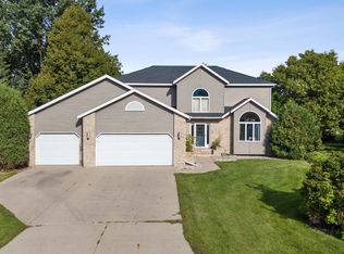 26 40th Avenue Oak Cir S, Moorhead, MN 56560