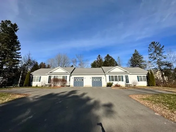 224 Husson Ave, Bangor, ME 04401