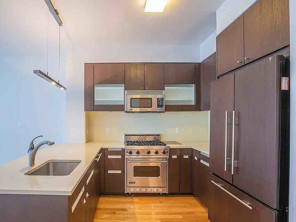1st image of 454 W 54th St APT 5H