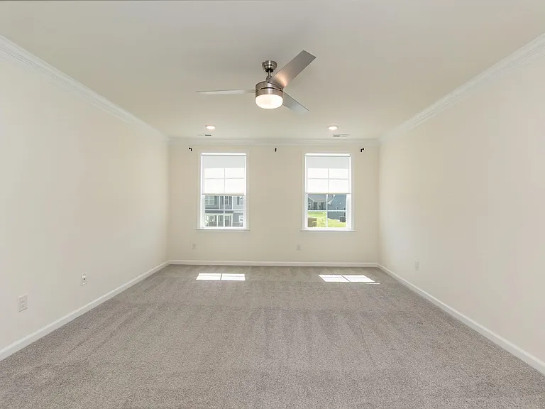 395 Oak Park Blvd — Photo 15