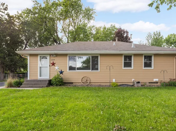6719 Ewing Ave N, Brooklyn Center, MN 55429