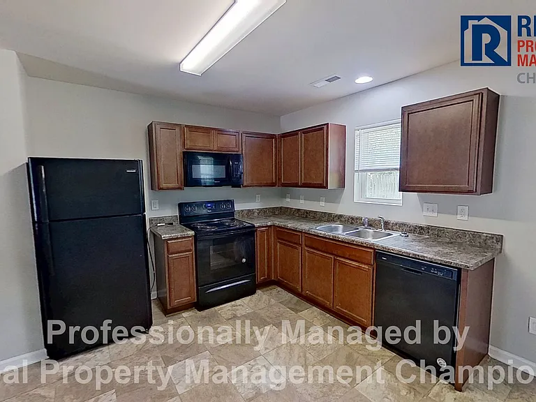 812 S 5th Ave — Photo 6