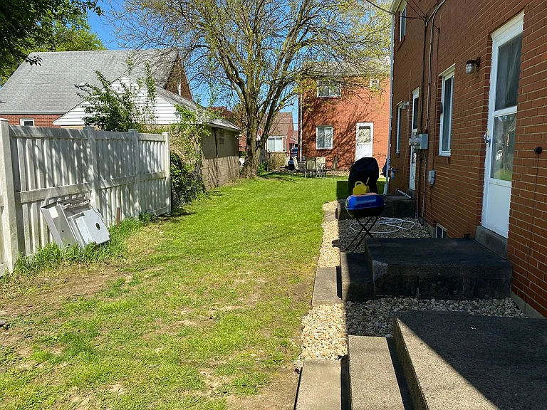 100 Savors Ct — Photo 10
