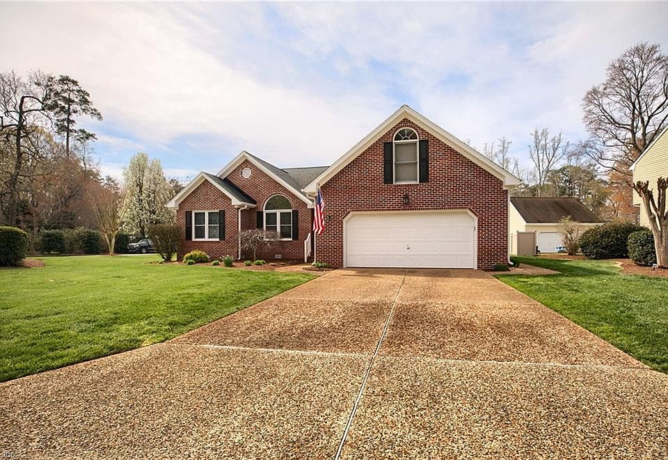 1st image of 114 Runaway Ln