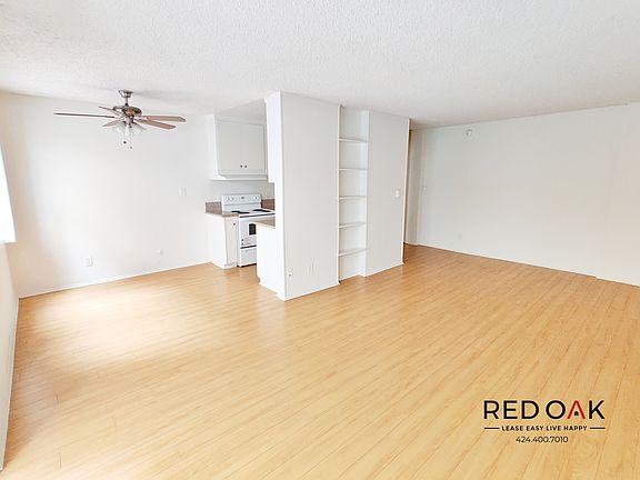 4th image of 310 S Saint Andrews Pl #115