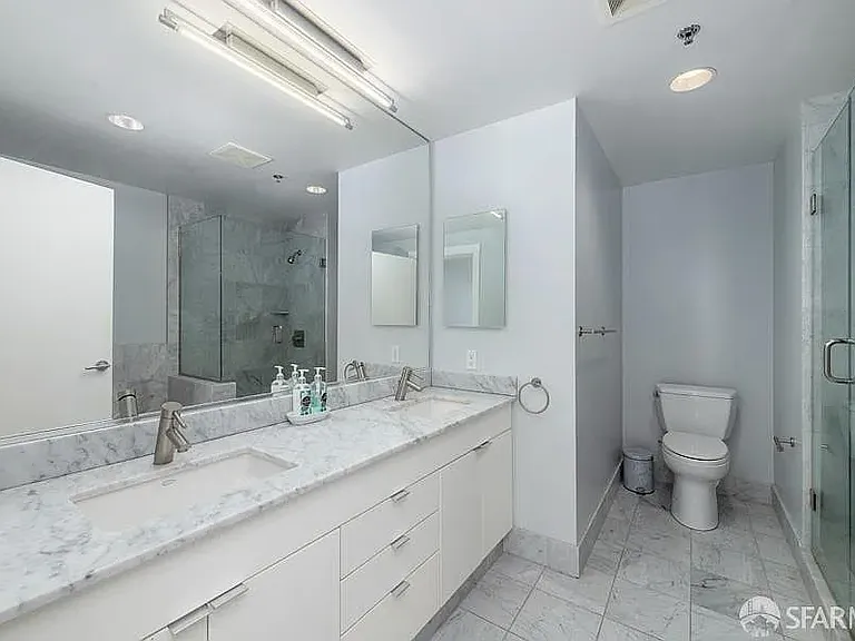 501 Beale St #8B — Photo 10