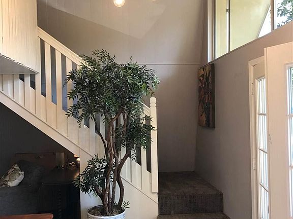 4th image of 1418 Hideaway Ln W