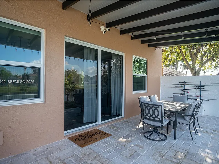 754 NW 154th Ave — Photo 10