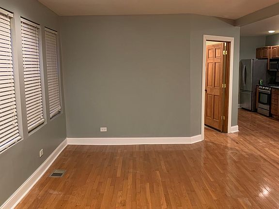 4th image of 2531 W Shakespeare Ave #1