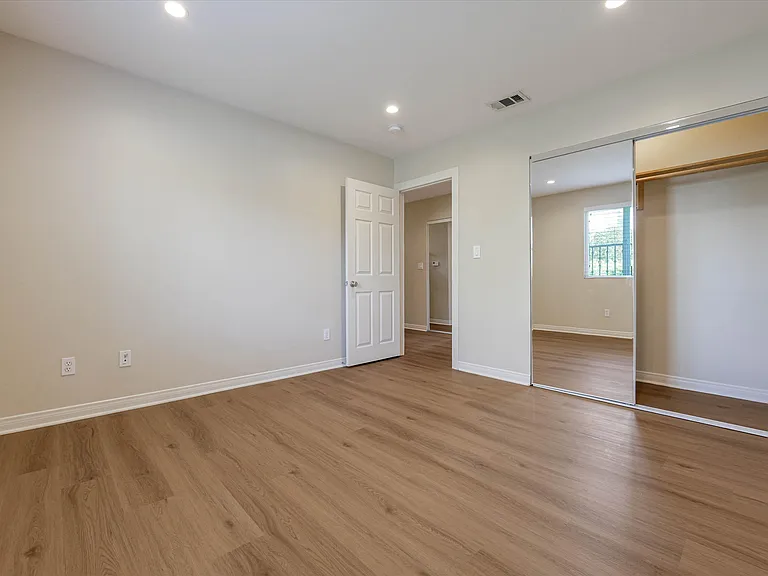 3424 Bellevue Ave — Photo 24