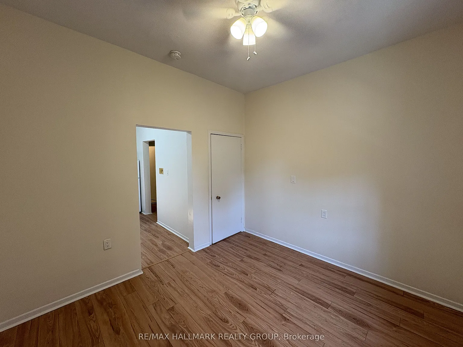 Studio, $1,095 — Photo 3