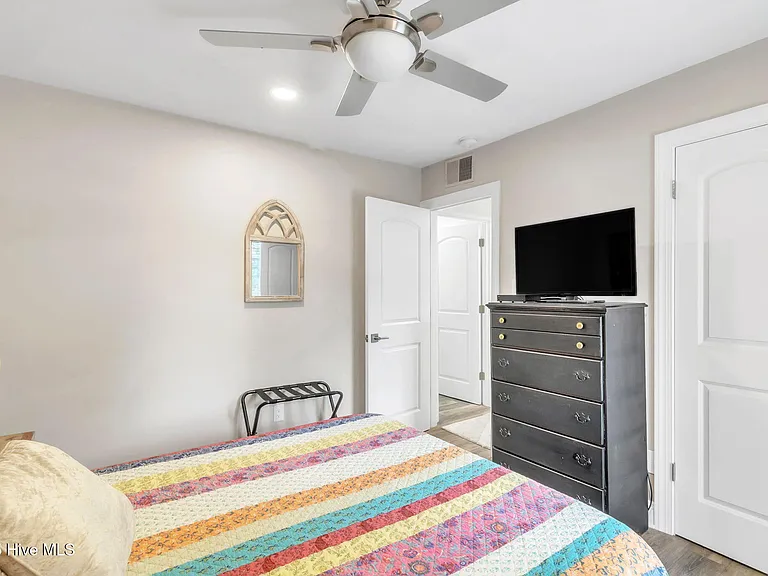 800 Saint Andrews Dr #205 — Photo 19
