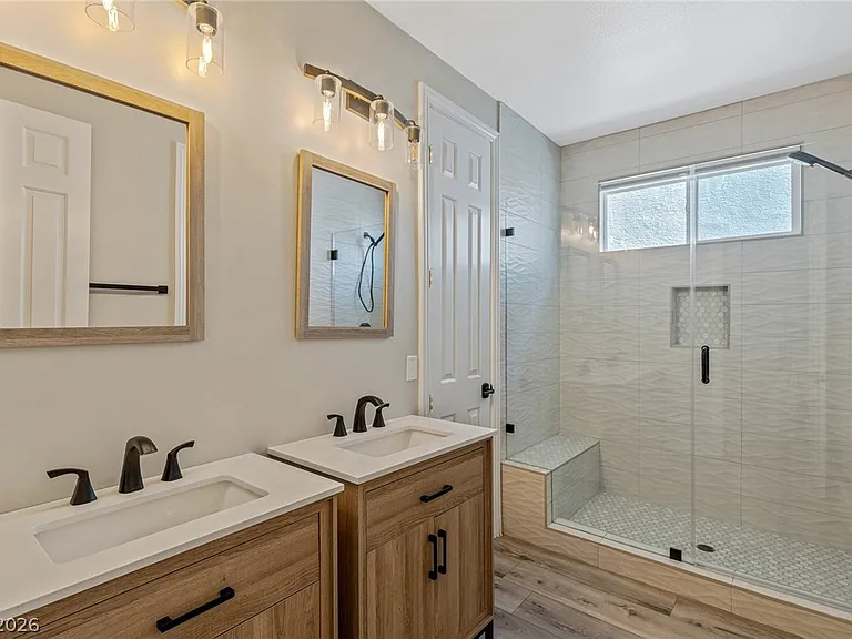 9421 Queen Charlotte Dr — Photo 72