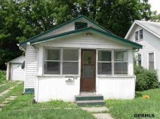 4112 N 39th St, Omaha, NE 68111