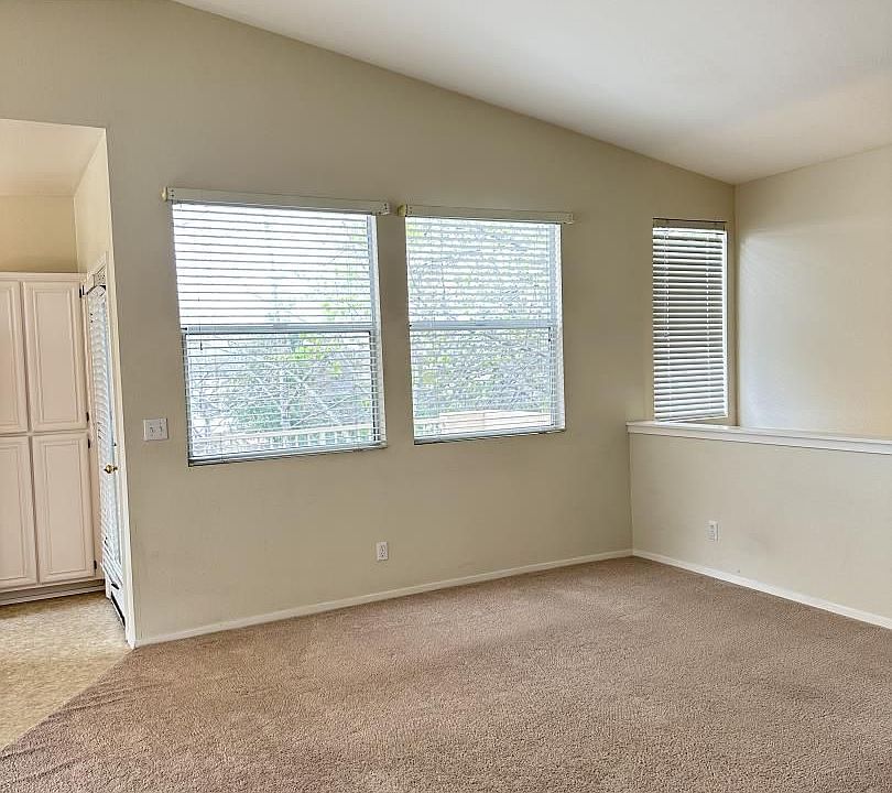 1st image of 589 Cityscape Pl
