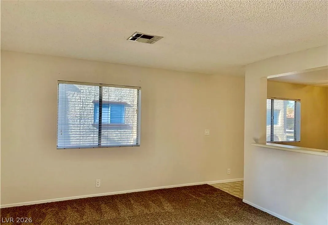 2 bed, 2.0 bath, 1105 sqft, $1,590 — Photo 4