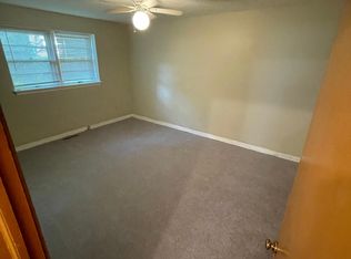 5044 Warrensville Center Rd #2.2, Maple Heights, OH 44137