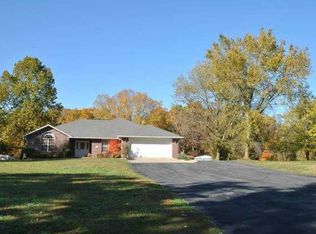 5166 Joe Ln, Rogers, AR 72756