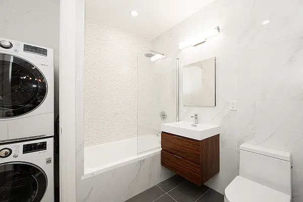 Rented by Living New York | media 6